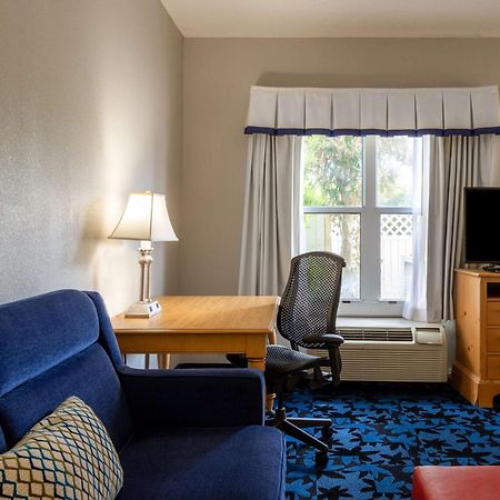 Hampton Inn & Suites Jacksonville Deerwood Park Kültér fotó