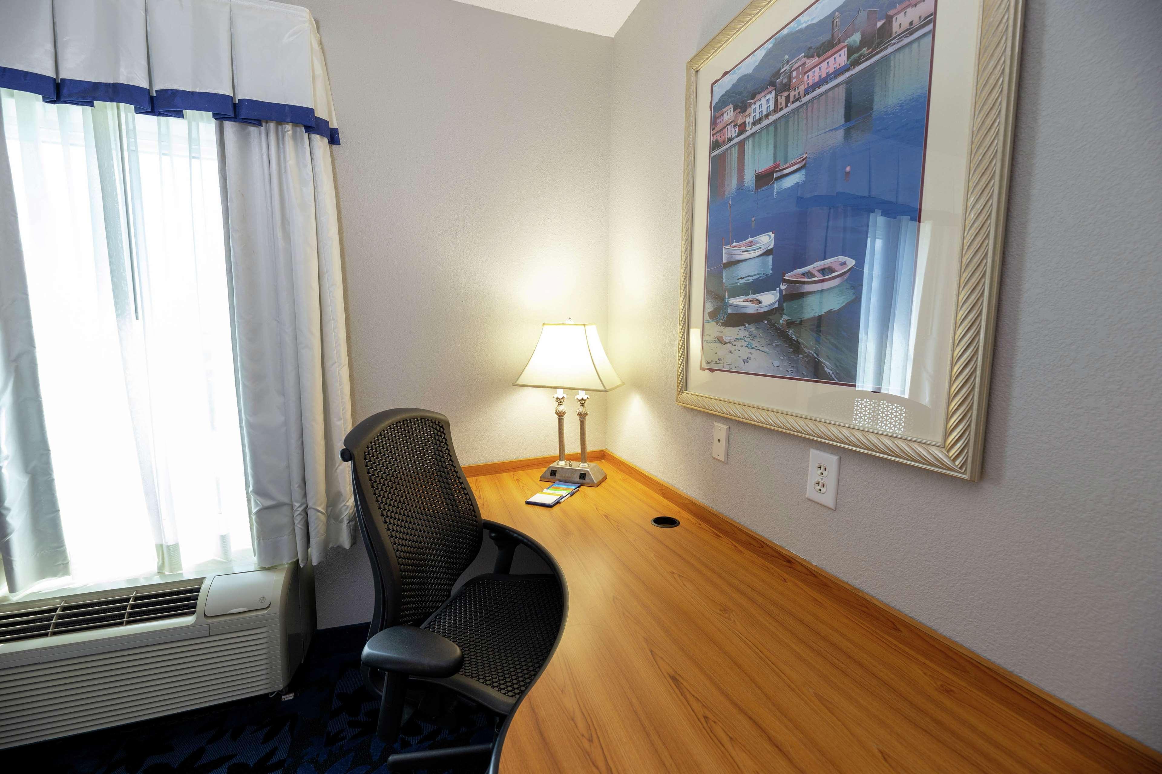 Hampton Inn & Suites Jacksonville Deerwood Park Kültér fotó