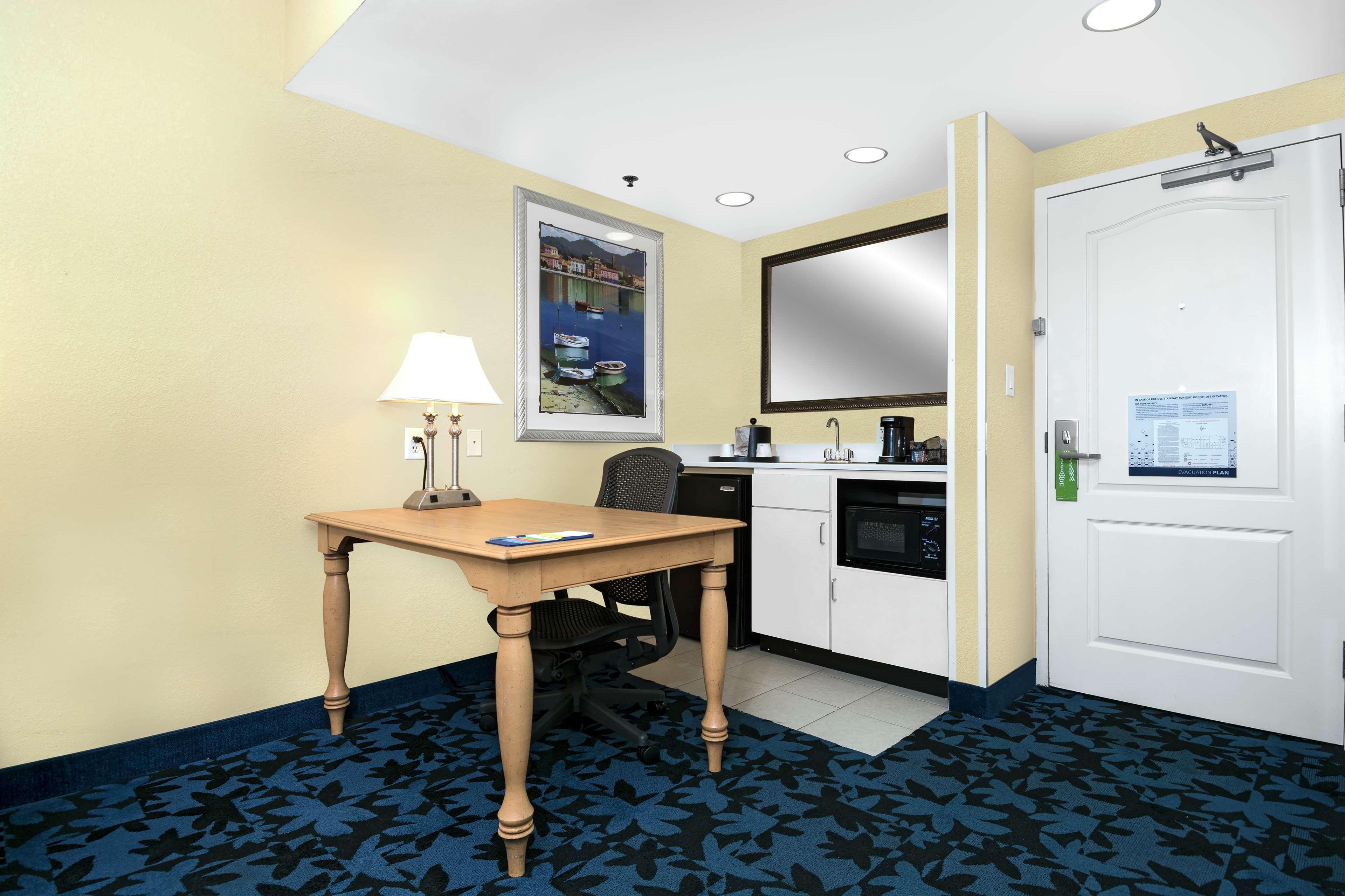 Hampton Inn & Suites Jacksonville Deerwood Park Kültér fotó