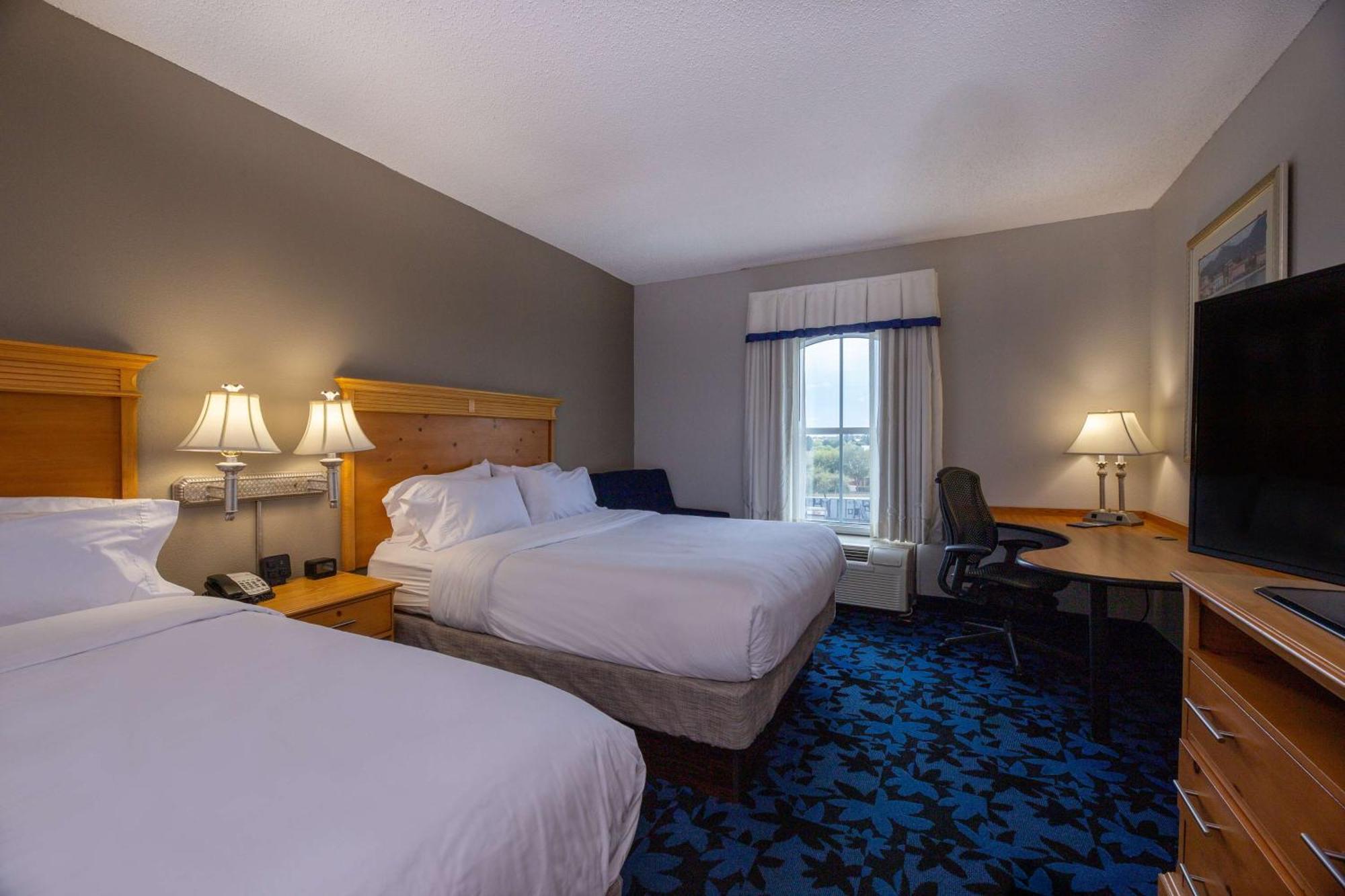Hampton Inn & Suites Jacksonville Deerwood Park Kültér fotó